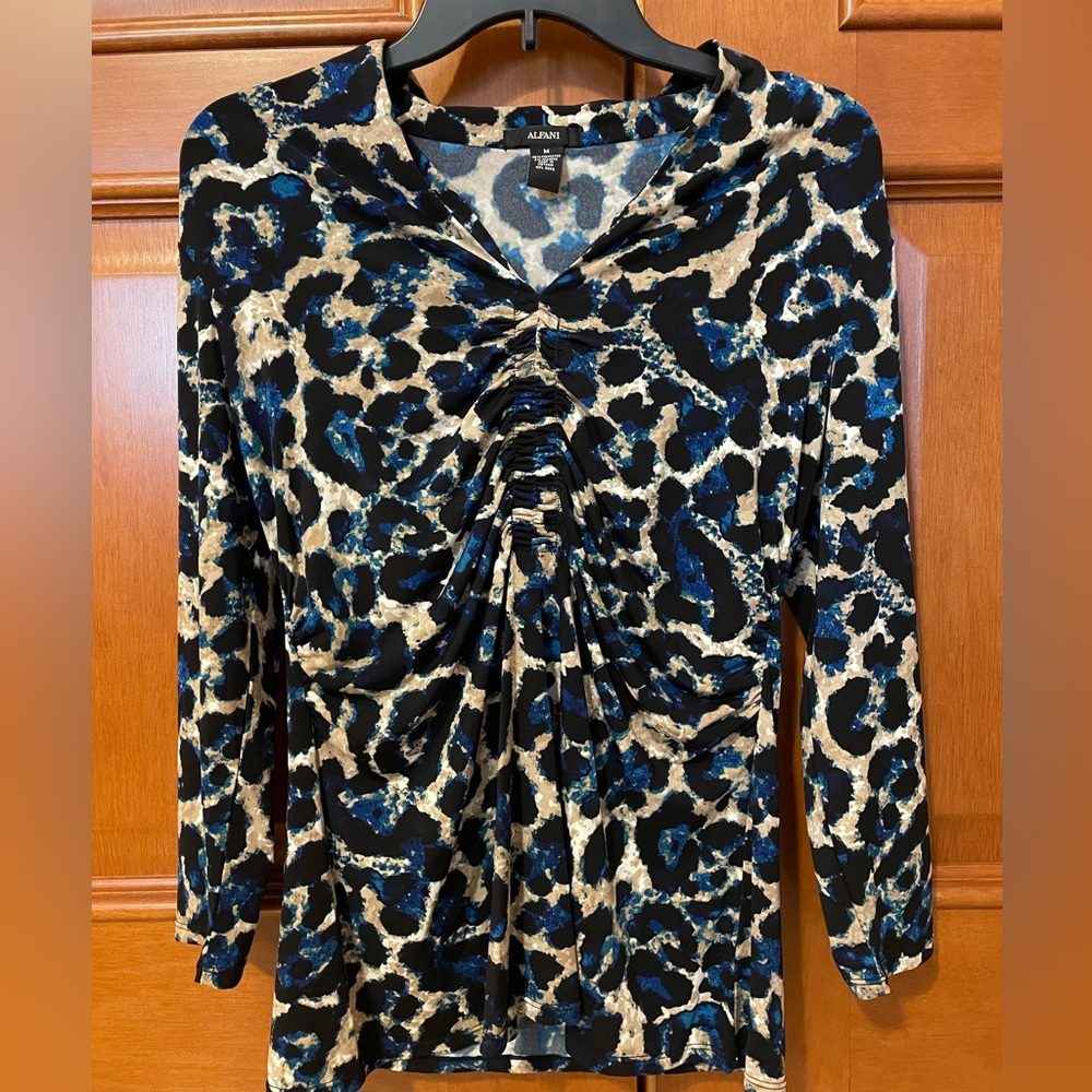 Alfani Medium Top